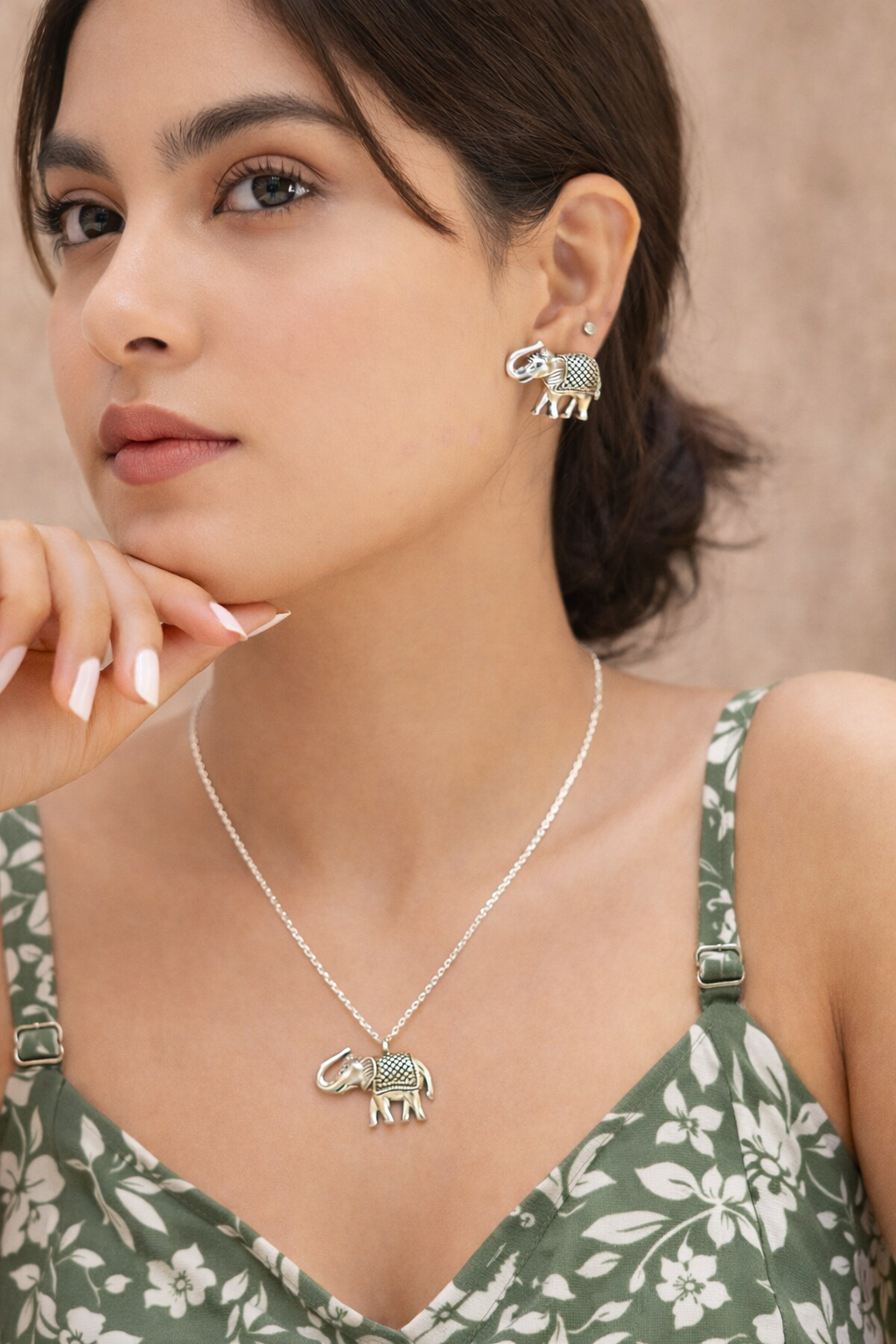 Elephant Necklace Set